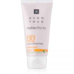 Avon True NutraEffects rozjaśniający krem BB SPF 15 odcień Medium 30 ml