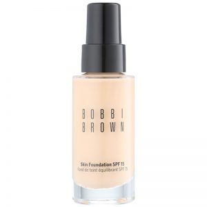 Bobbi Brown Skin Foundation podkład nawilżający SPF 15 odcień 02 Sand 30 ml
