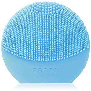 FOREO Luna™ Play Plus szczoteczka do oczyszczania twarzy do wszystkich rodzajów skóry Mint