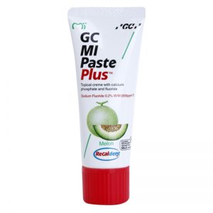 GC MI Paste Plus Melon remineralizujący krem ochronny do wrażliwych zębów z fluorem do profesjonalnego użytku 35 ml