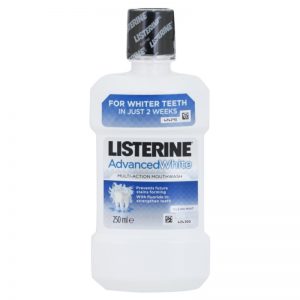 Listerine Advanced White płyn do płukania jamy ustnej o działaniu wybielającym smak Clean Mint 250 ml
