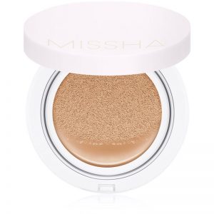 Missha Magic Cushion długotrwały makijaż w gąbece SPF 50+ odcień 25 15 g
