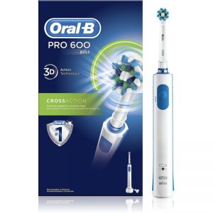 Oral B Pro 600 D16.513 CrossAction elektryczna szczoteczka do zębów