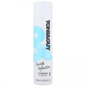 TONI&GUY Smooth Definition odżywka nawilżająca do włosów suchych, trudno poddających się stylizacji 250 ml