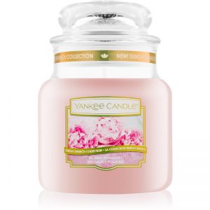 Yankee Candle Blush Bouquet świeczka zapachowa Classic średnia 411 g