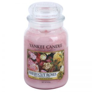 Yankee Candle Fresh Cut Roses świeczka zapachowa Classic duża 623 g