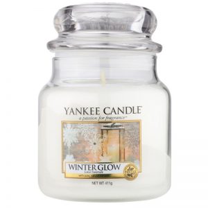 Yankee Candle Winter Glow świeczka zapachowa Classic średnia 411 g