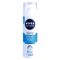 Nivea Men Sensitive pianka do golenia z efektem chłodzącym 200 ml