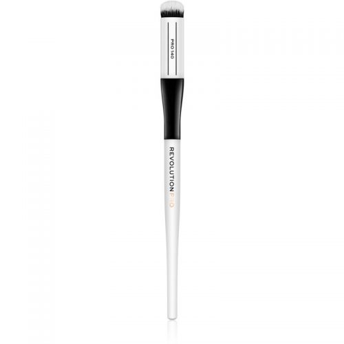 Revolution PRO Brush 140 pędzel do rozcierania cieni do powiek