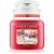 Yankee Candle Frosty Gingerbread świeczka zapachowa Classic średnia 411 g