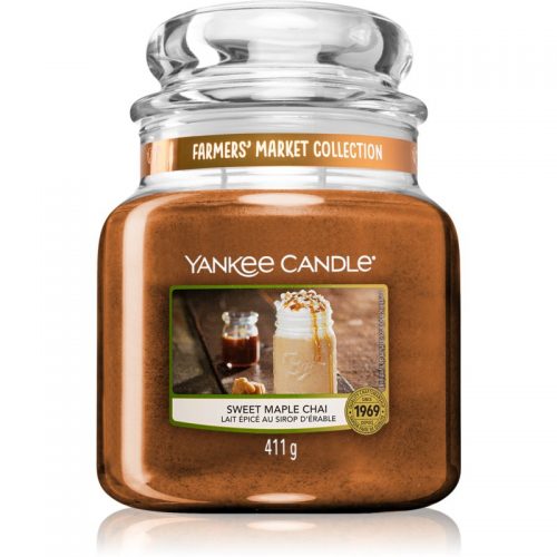 Yankee Candle Sweet Maple Chai świeczka zapachowa Classic średnia 411 g